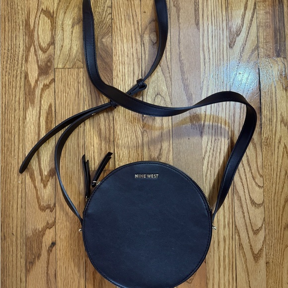 Nine West crossbody bag Purse SAME DAY SHIP - Picture 1 of 4